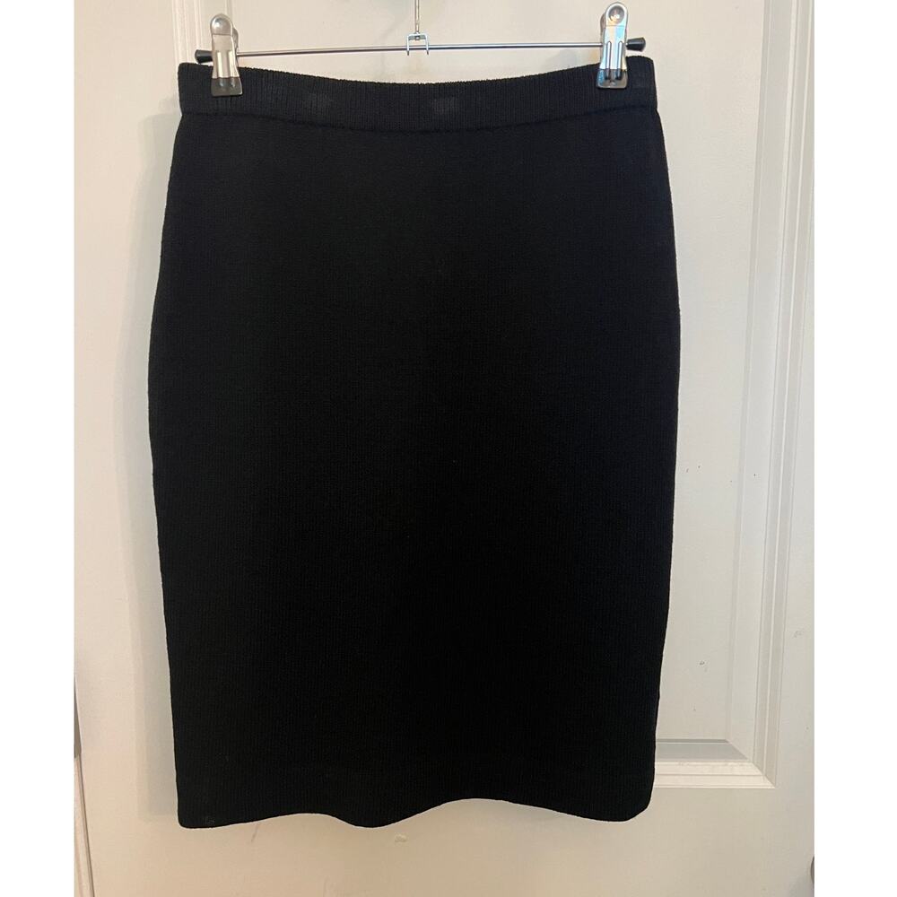 VTG St. John Evening Santana Knit Pencil Skirt Sz 2 Black Quiet Luxury 90's USA